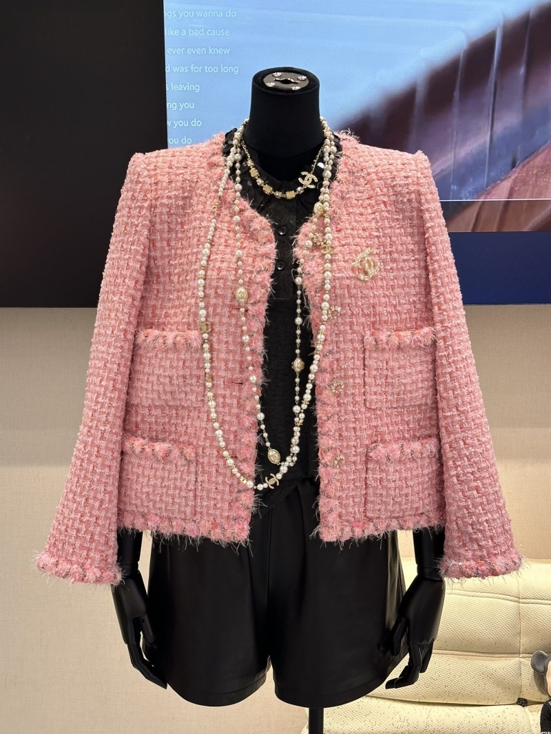 Ch*el coats